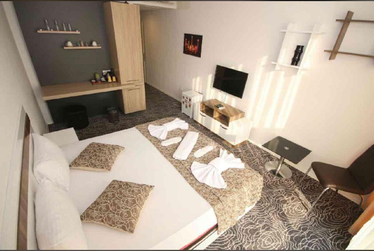 Point Last Buyukcekmece Bagian luar foto